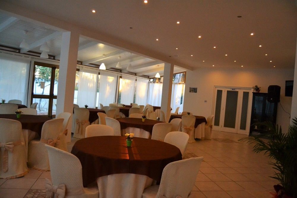 Solaris Paestum Hotel Exterior photo